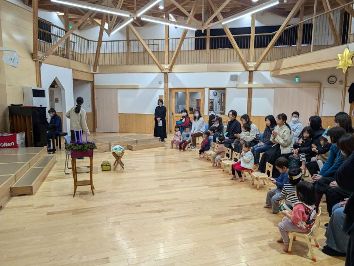 クリスマス会(1・2歳児クラス)|認定こども園 北見のぞみ幼稚園